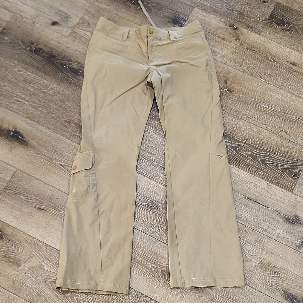 Athleta Dipper Flare Cargo Khaki Tan Track Pants Outdoor Athletic Utlitly Light